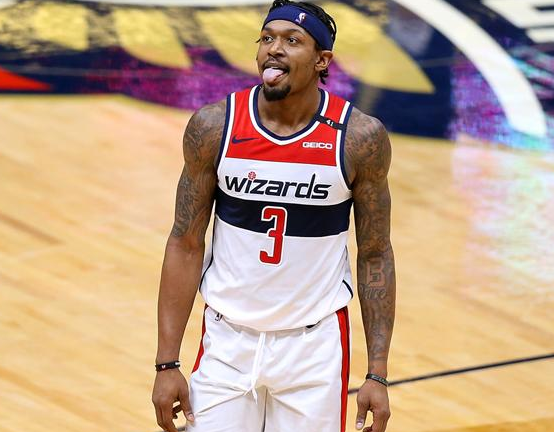 在西班牙足 在西班牙足