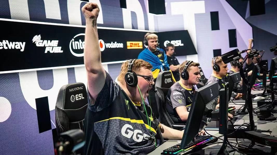 赛岩井千怜 赛岩井千怜