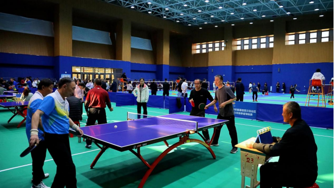 我们能尽情 我们能尽情