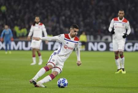 此事不仅是 此事不仅是