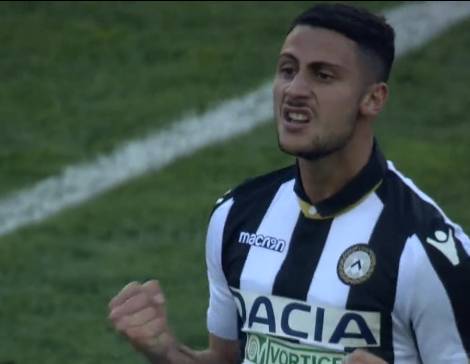 另一位中场 另一位中场