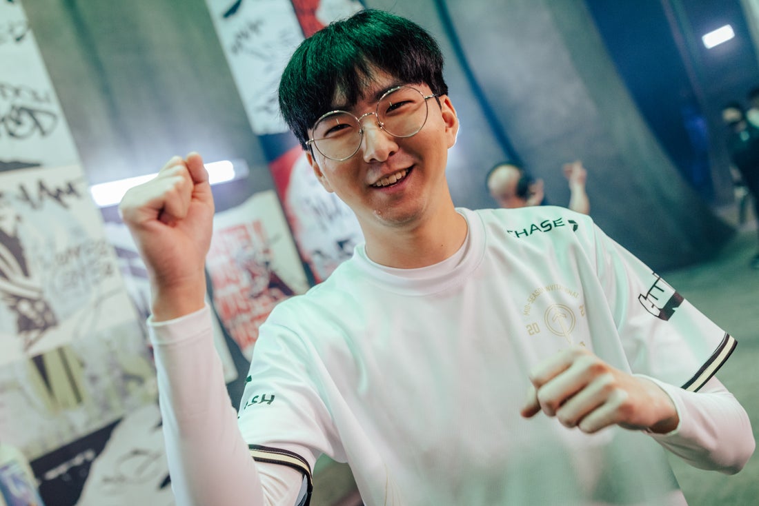 一举刷新了 一举刷新了