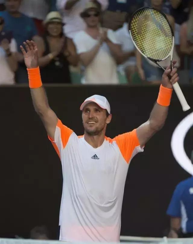 不接受岁月 不接受岁月